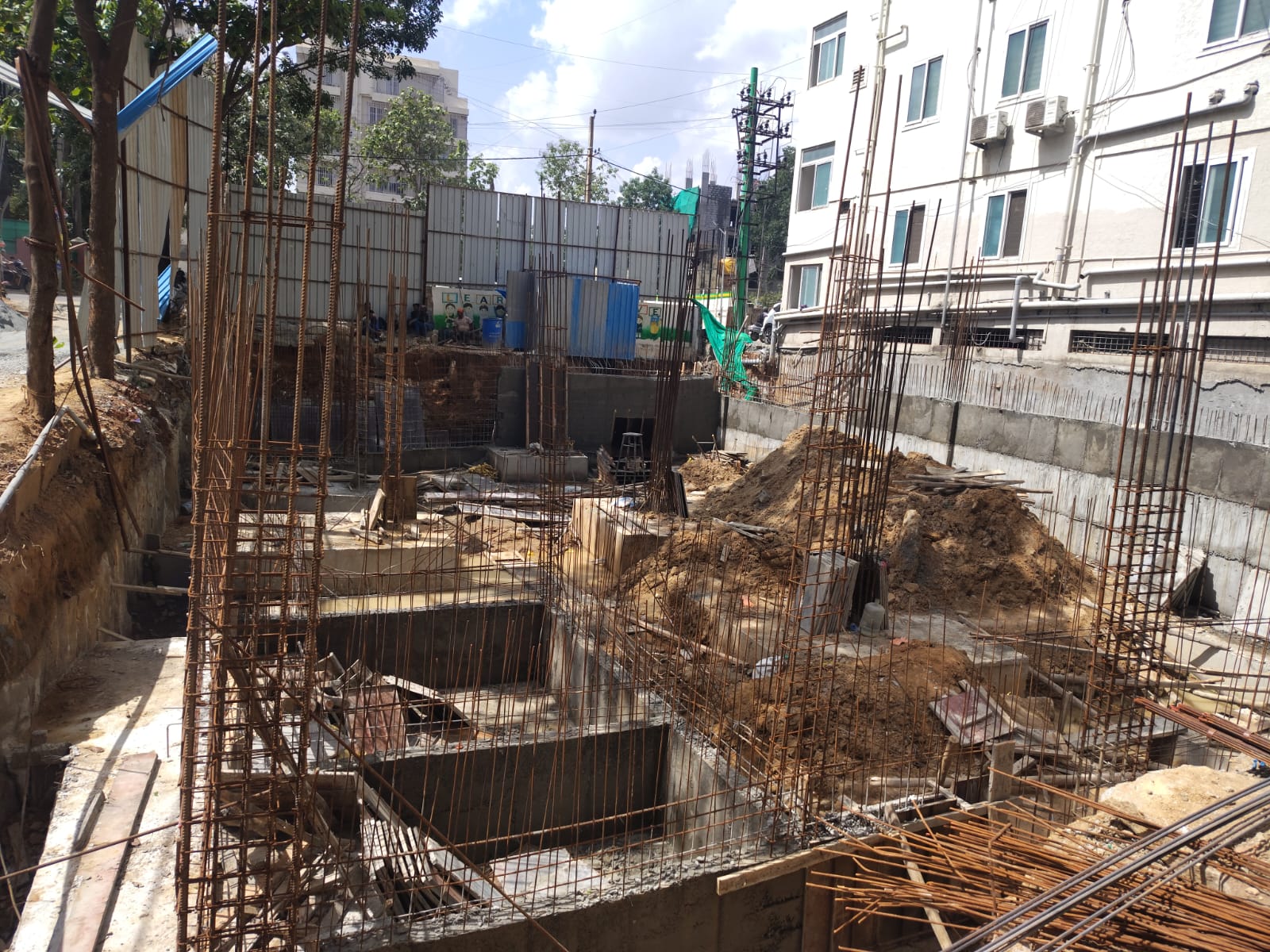 Borewell road White field 1 Bhk Apartments benguluru Redrock constructions